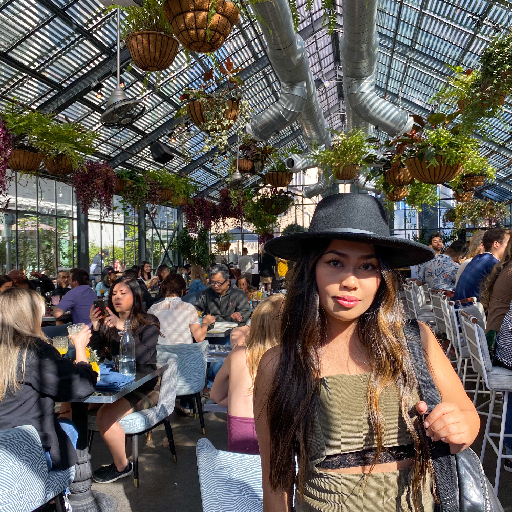 Meet your Posher, Luvelle